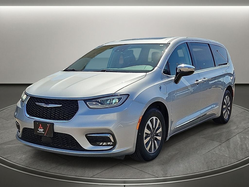 2023 Chrysler Pacifica Hybrid Limited