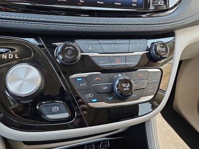 2023 Chrysler Pacifica Hybrid Limited