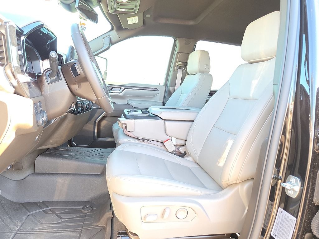 2025 Chevrolet Silverado 2500HD LTZ