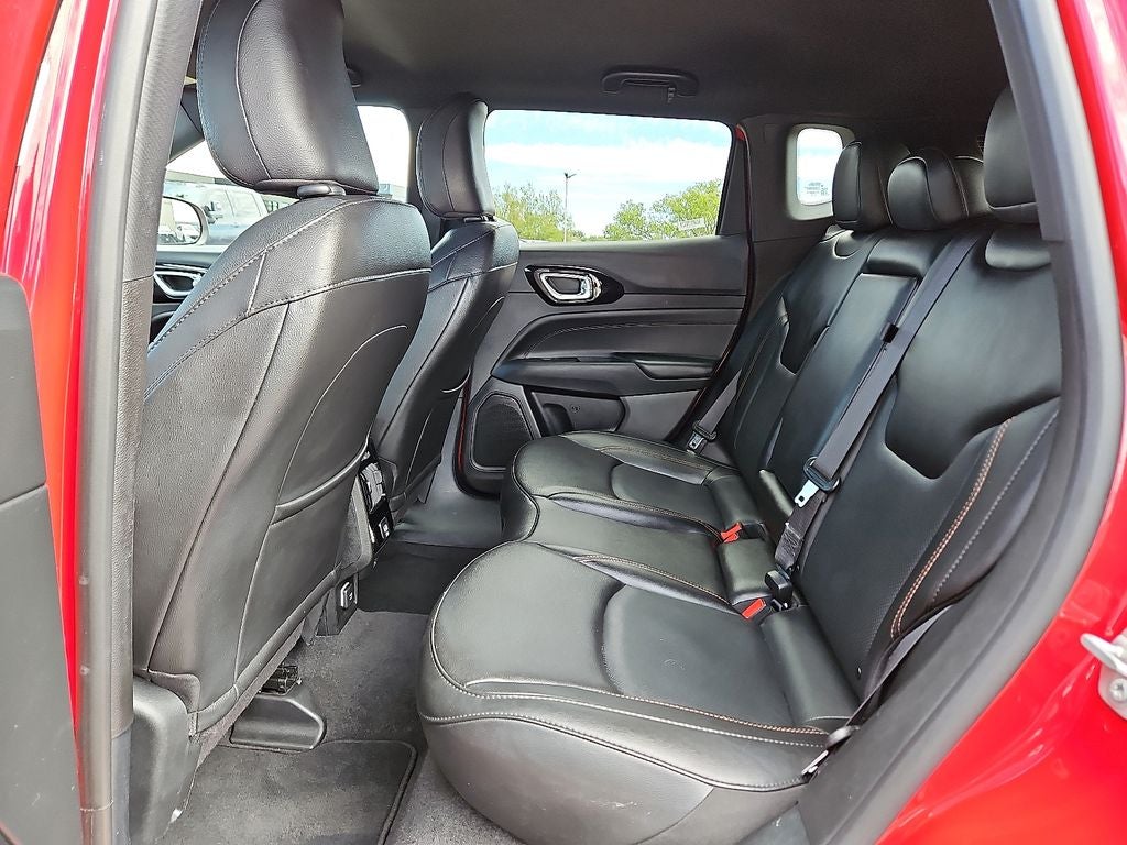 2023 Jeep Compass (Red) Edition