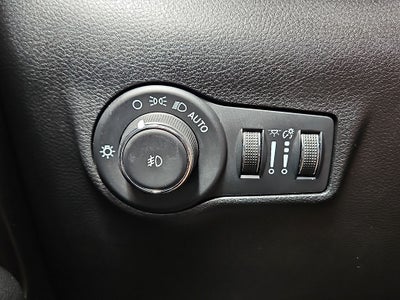 2023 Jeep Compass (Red) Edition