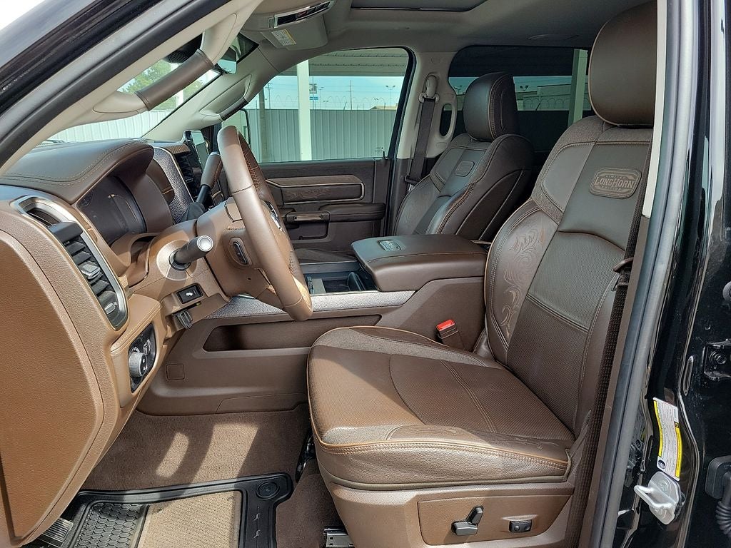 2025 RAM 3500 Limited