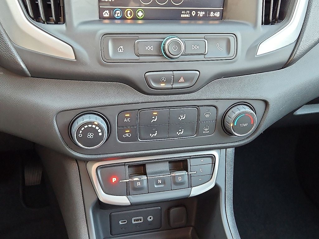 2024 GMC Terrain SLE