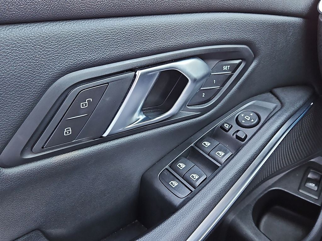 2024 BMW 3 Series 330i