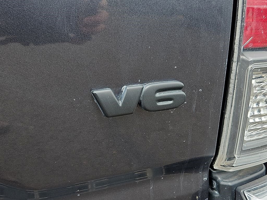 2022 Toyota Tacoma SR5 V6