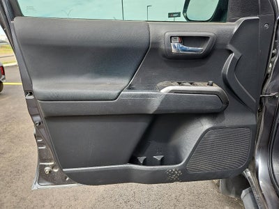 2022 Toyota Tacoma SR5 V6