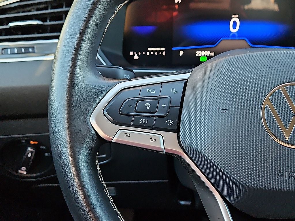 2024 Volkswagen Tiguan 2.0T SE