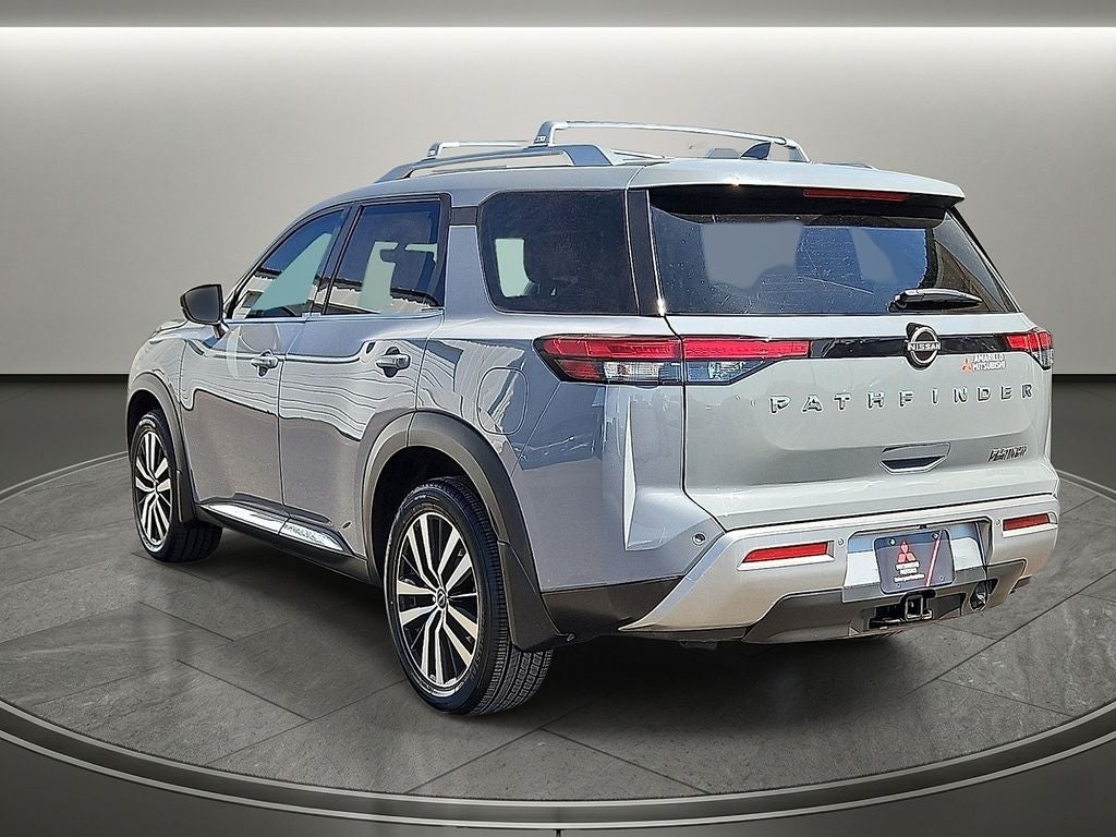2024 Nissan Pathfinder Platinum
