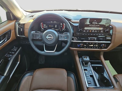 2024 Nissan Pathfinder Platinum