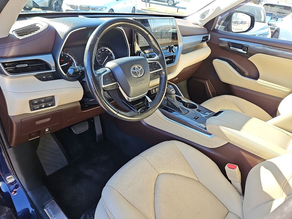 2020 Toyota Highlander Platinum