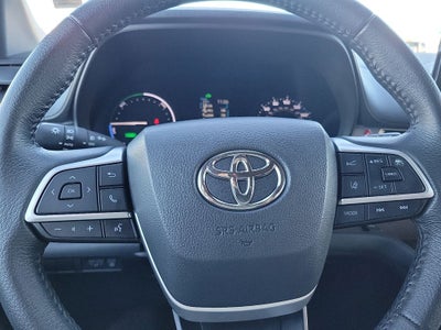 2022 Toyota Sienna XLE 7 Passenger