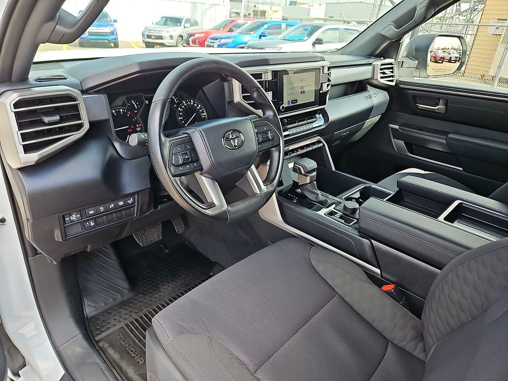 2025 Toyota Tundra SR5