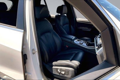 2025 BMW X5 xDrive50e