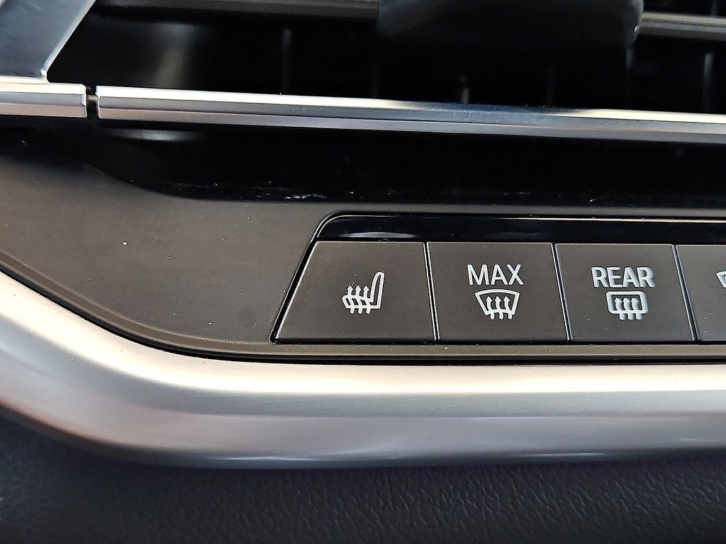 2023 BMW X5 xDrive45e