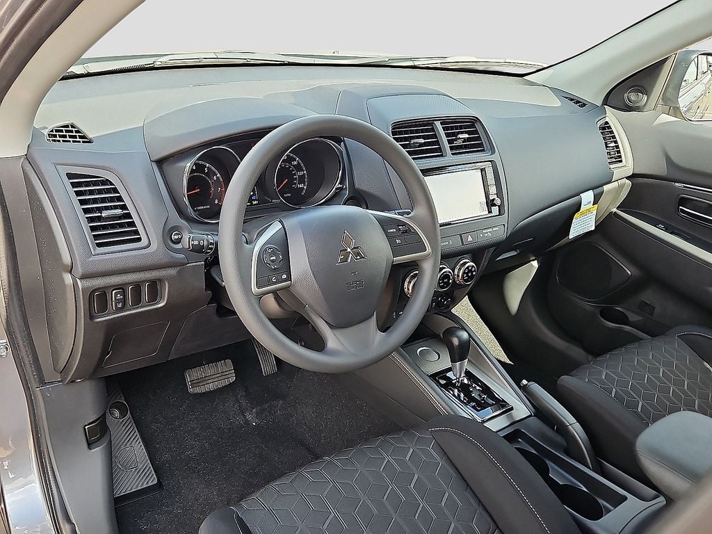 2027 Mitsubishi Outlander Sport S