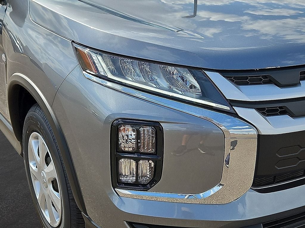 2027 Mitsubishi Outlander Sport S