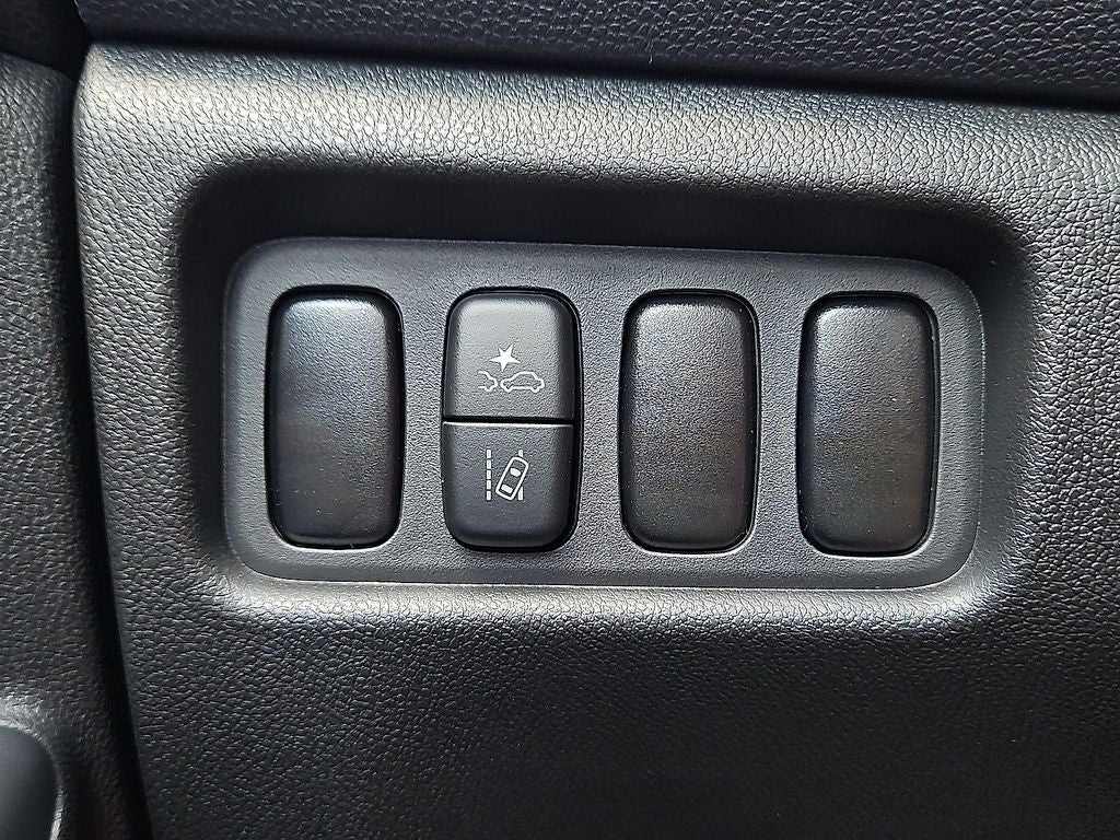 2027 Mitsubishi Outlander Sport S