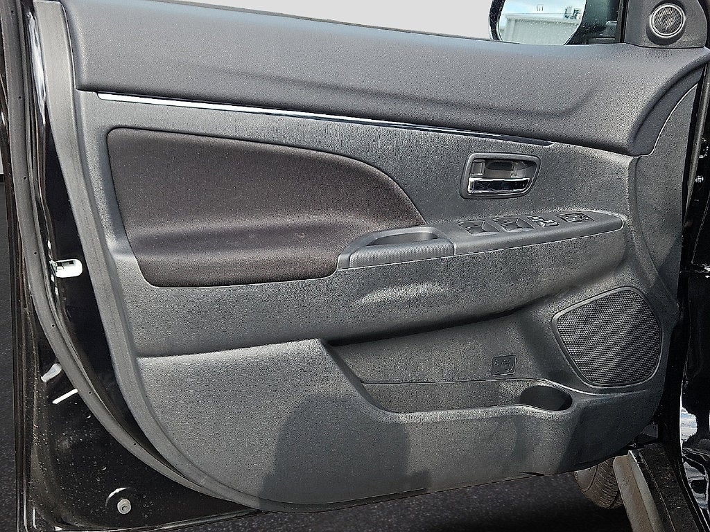 2027 Mitsubishi Outlander Sport 2.0 S