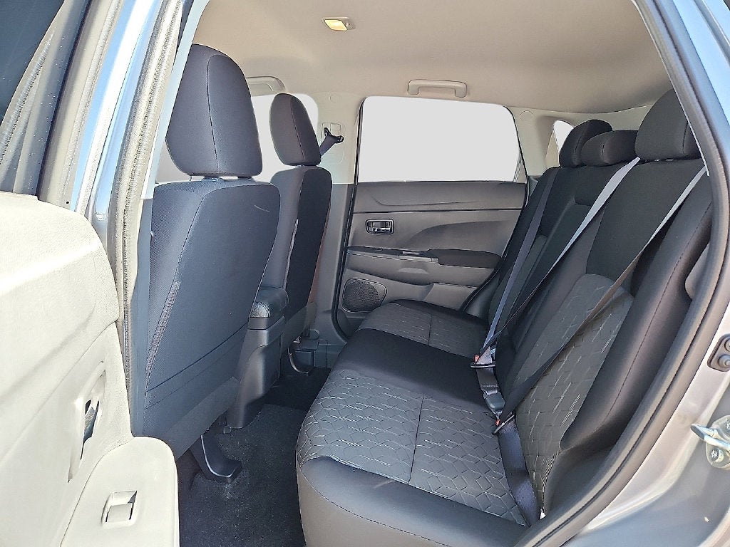 2027 Mitsubishi Outlander Sport 2.0 S