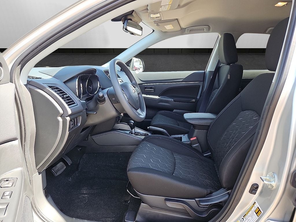 2027 Mitsubishi Outlander Sport 2.0 S
