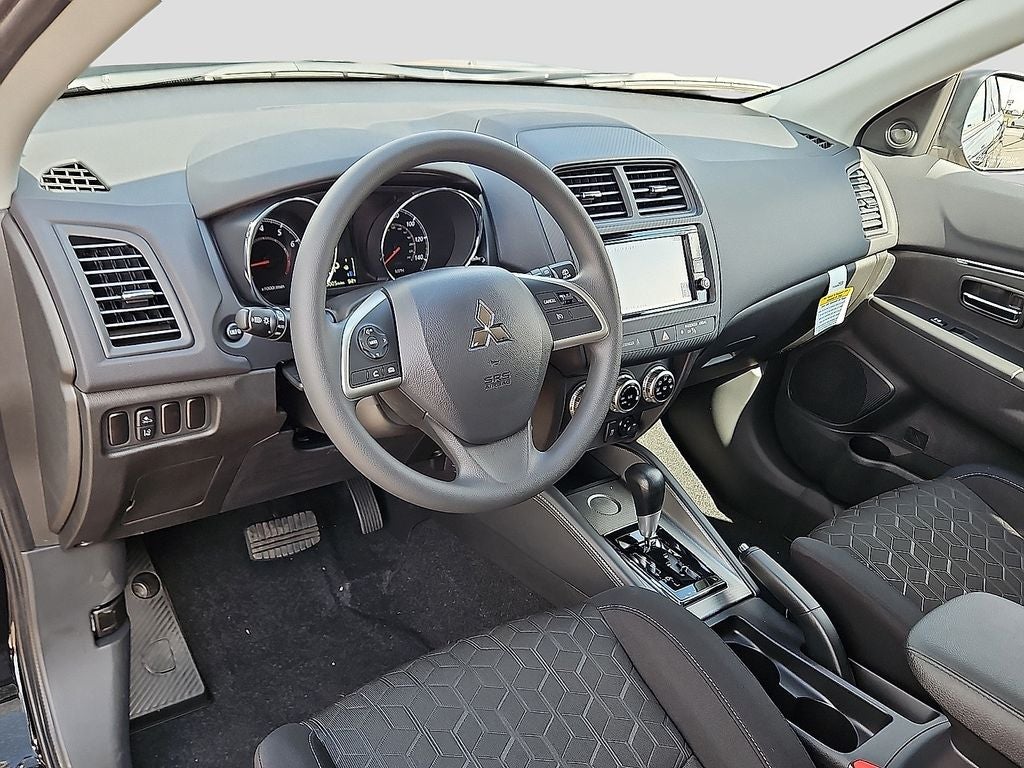 2027 Mitsubishi Outlander Sport S