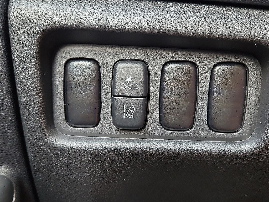 2027 Mitsubishi Outlander Sport S