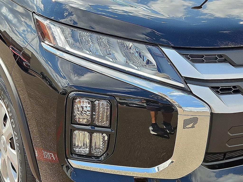 2027 Mitsubishi Outlander Sport S