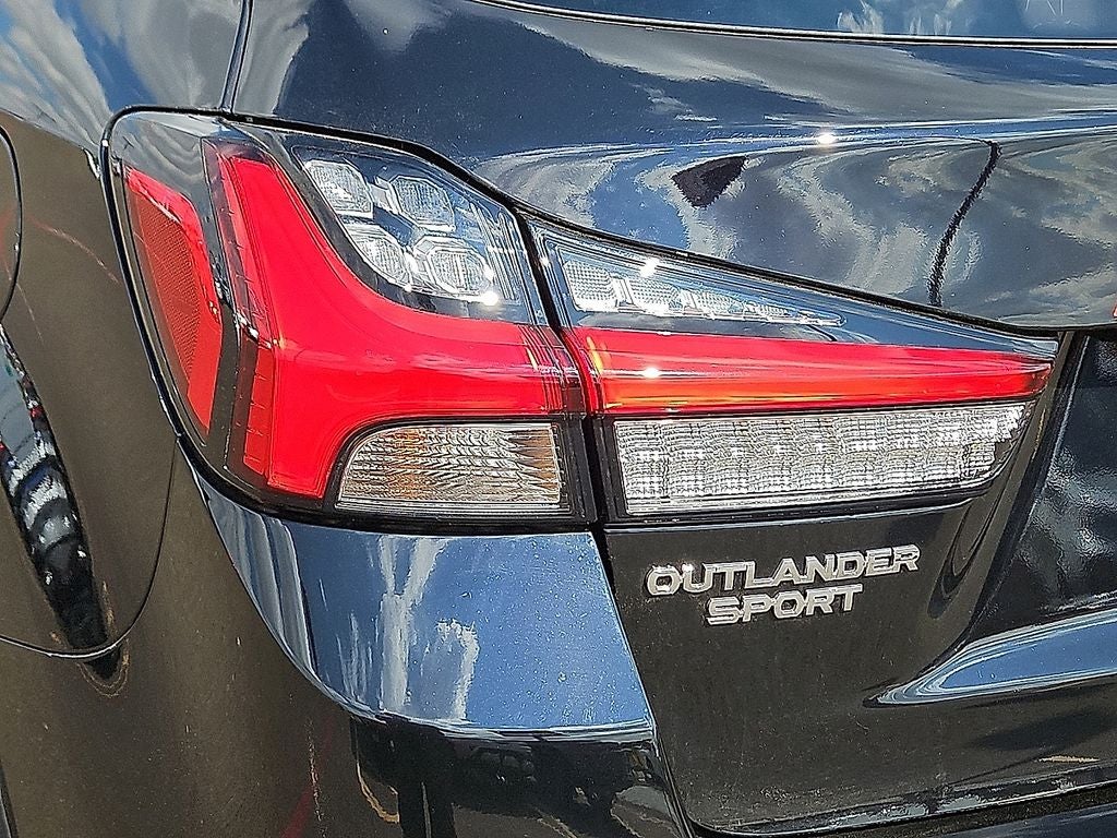 2027 Mitsubishi Outlander Sport S