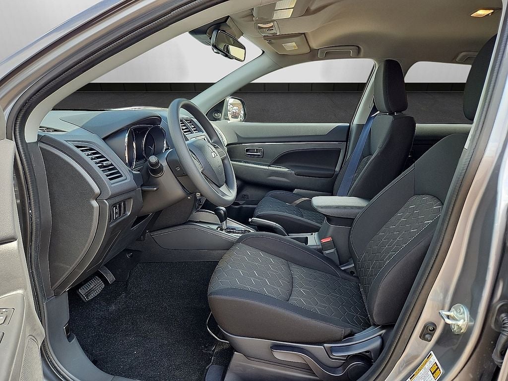 2027 Mitsubishi Outlander Sport S
