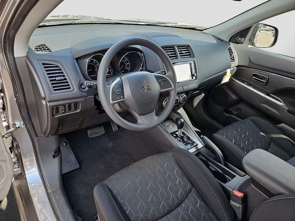 2027 Mitsubishi Outlander Sport S