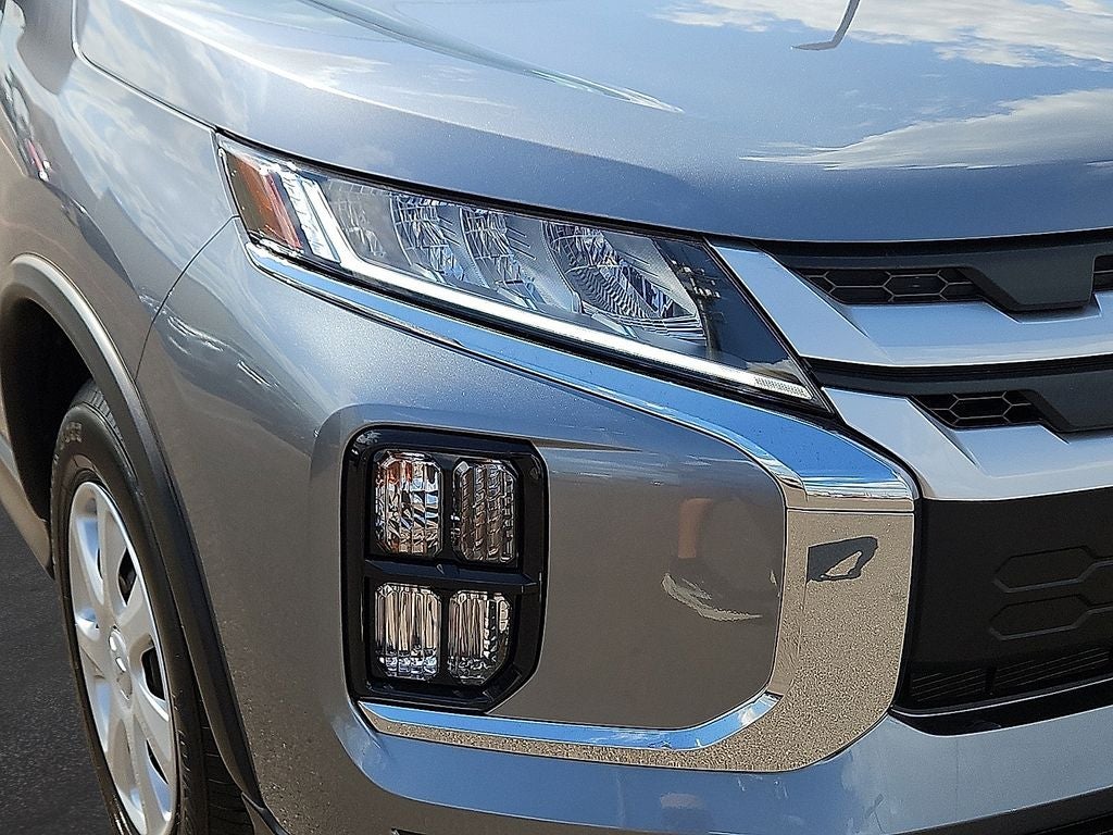2027 Mitsubishi Outlander Sport S