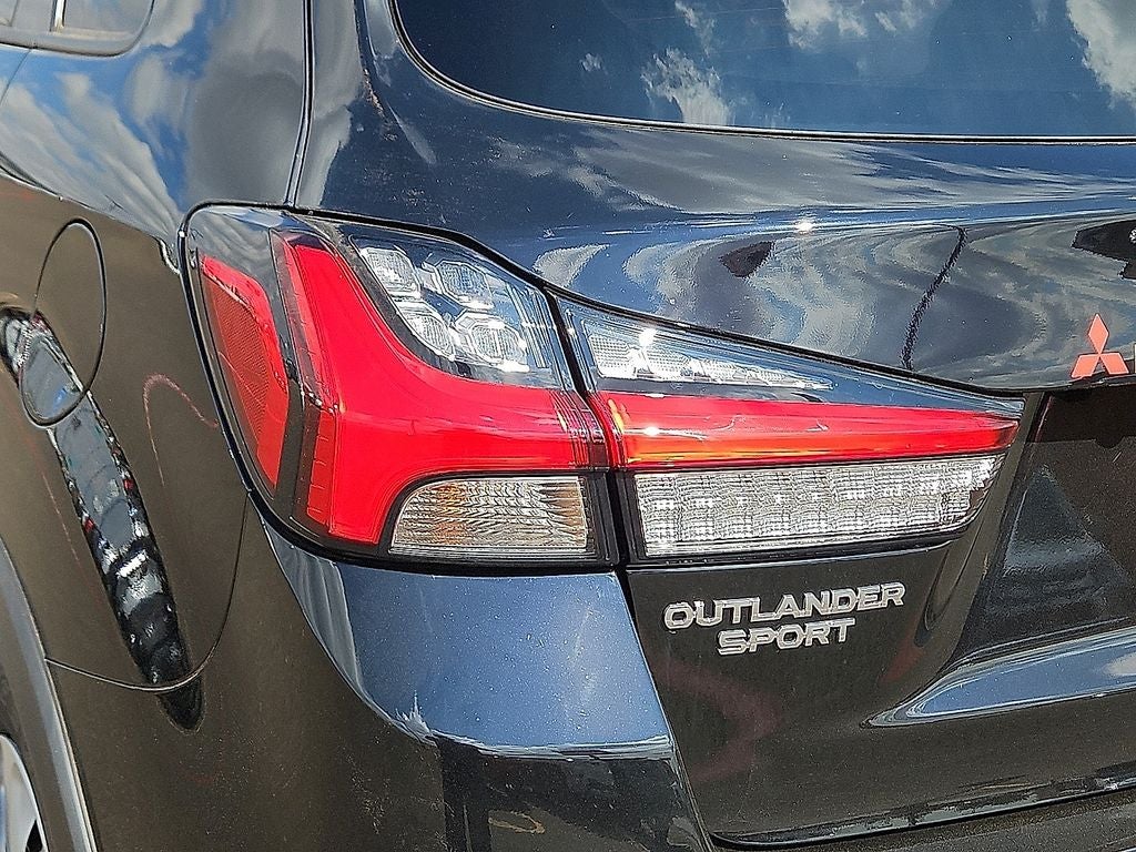 2027 Mitsubishi Outlander Sport S