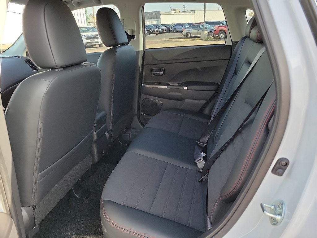 2025 Mitsubishi Outlander Sport 2.0 SE