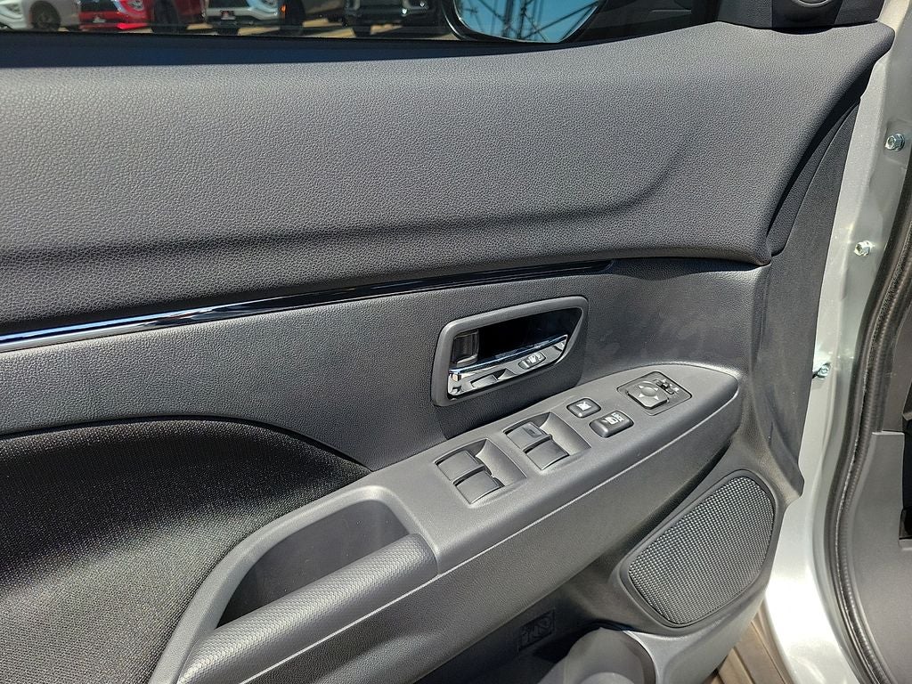 2026 Mitsubishi Outlander Sport 2.0 ES