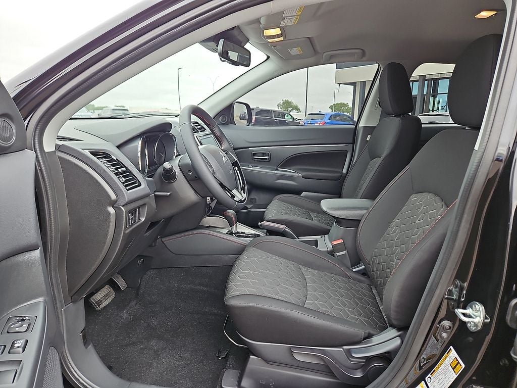 2026 Mitsubishi Outlander Sport 2.0 LE