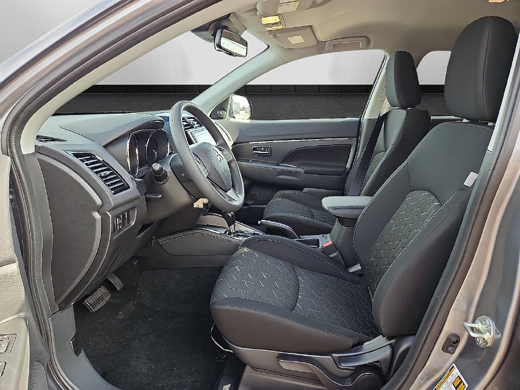 2027 Mitsubishi Outlander Sport 2.0 ES