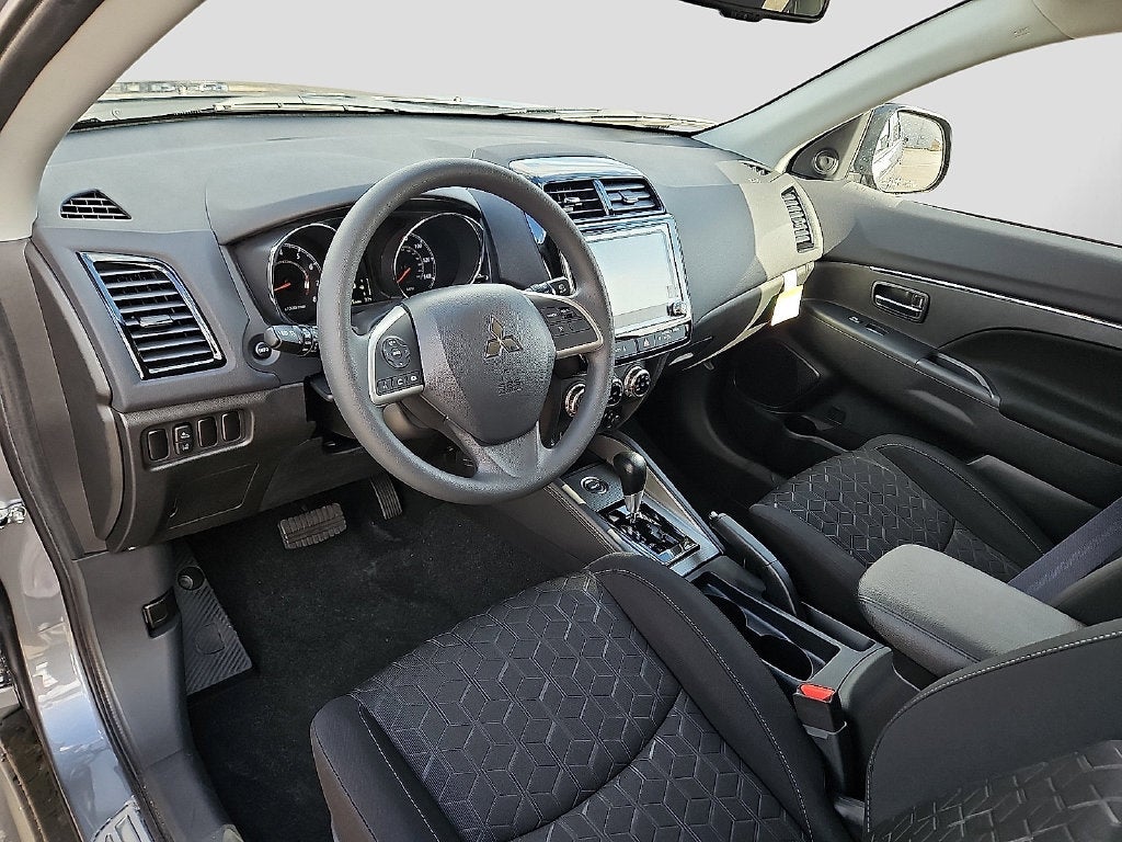 2027 Mitsubishi Outlander Sport 2.0 ES