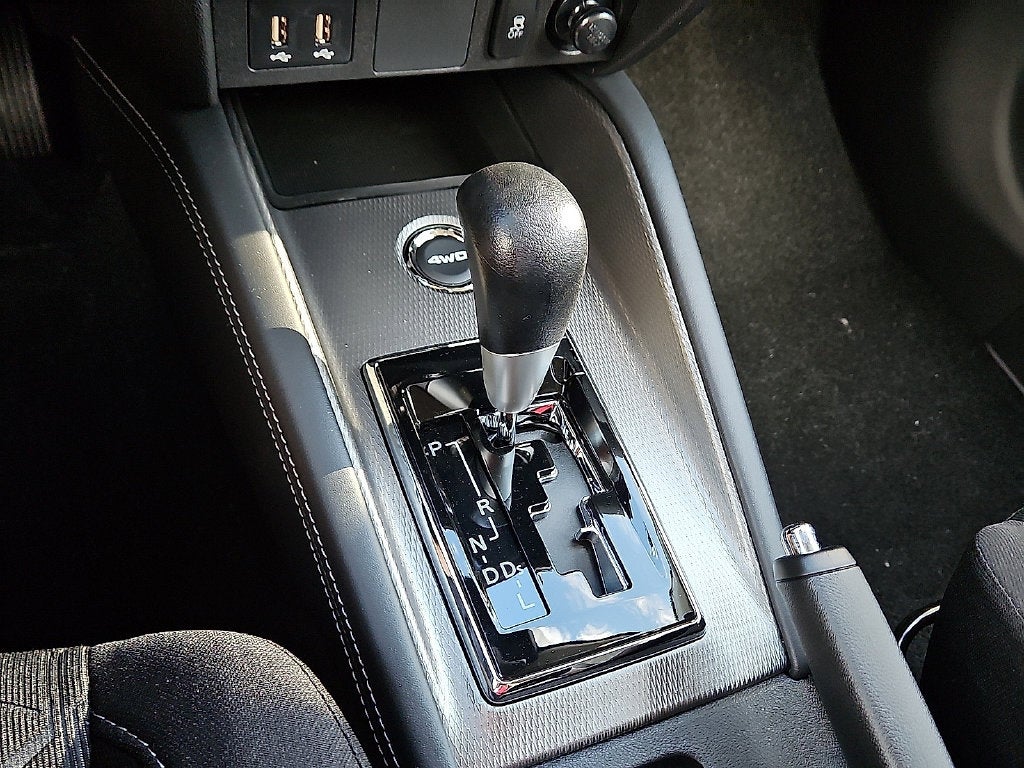 2027 Mitsubishi Outlander Sport 2.0 ES