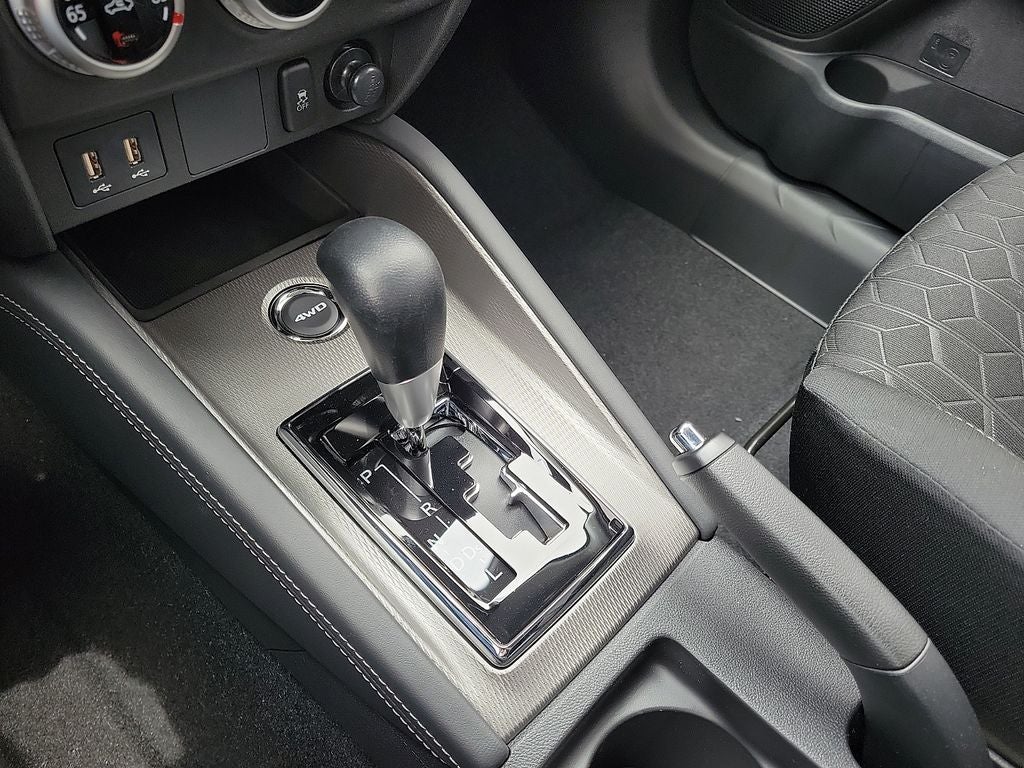 2026 Mitsubishi Outlander Sport 2.0 ES