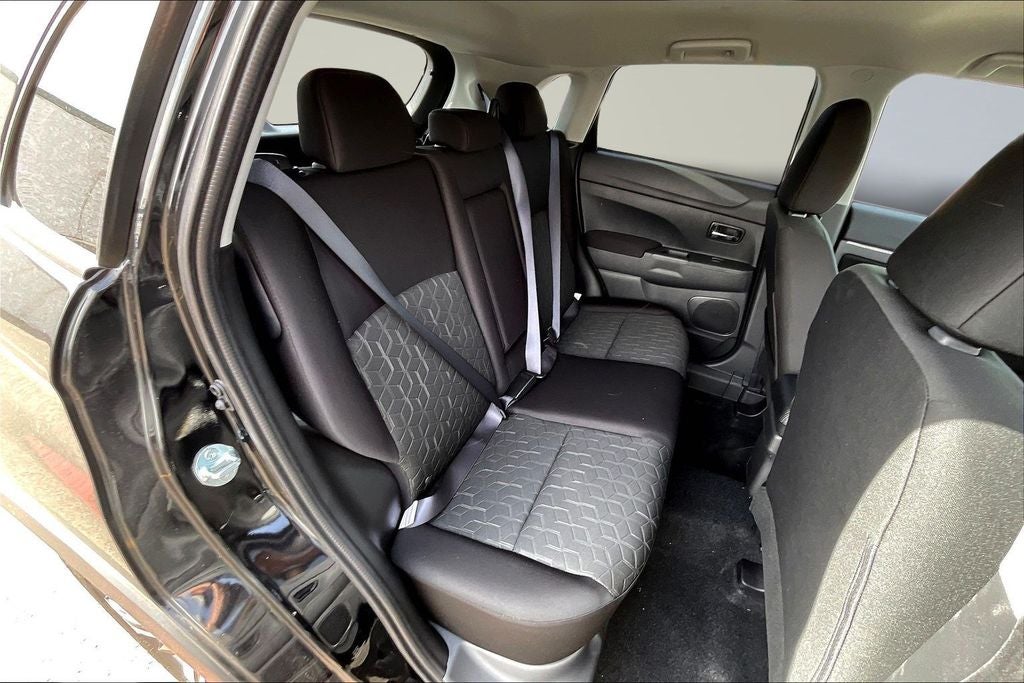 2026 Mitsubishi Outlander Sport 2.0 ES