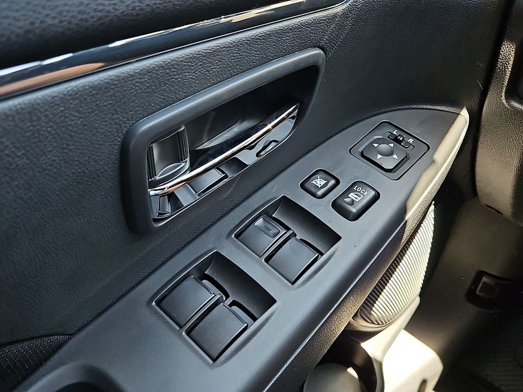 2026 Mitsubishi Outlander Sport 2.0 LE