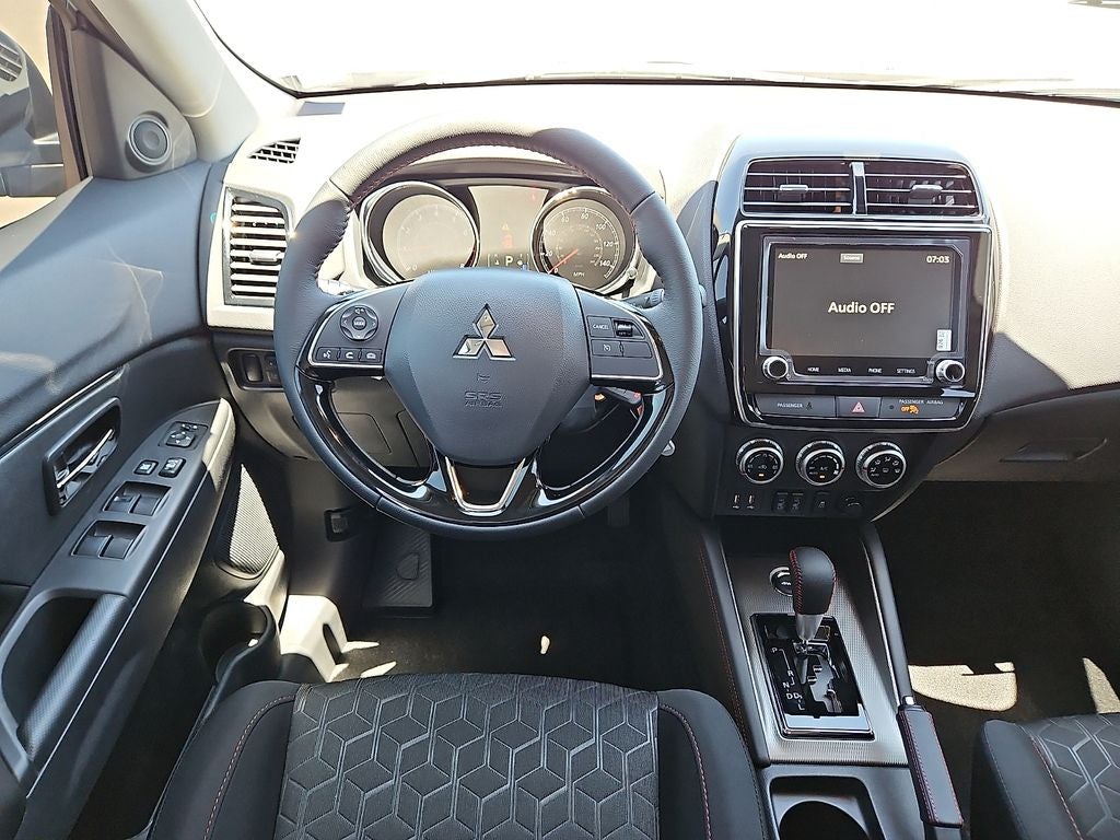 2026 Mitsubishi Outlander Sport 2.0 LE