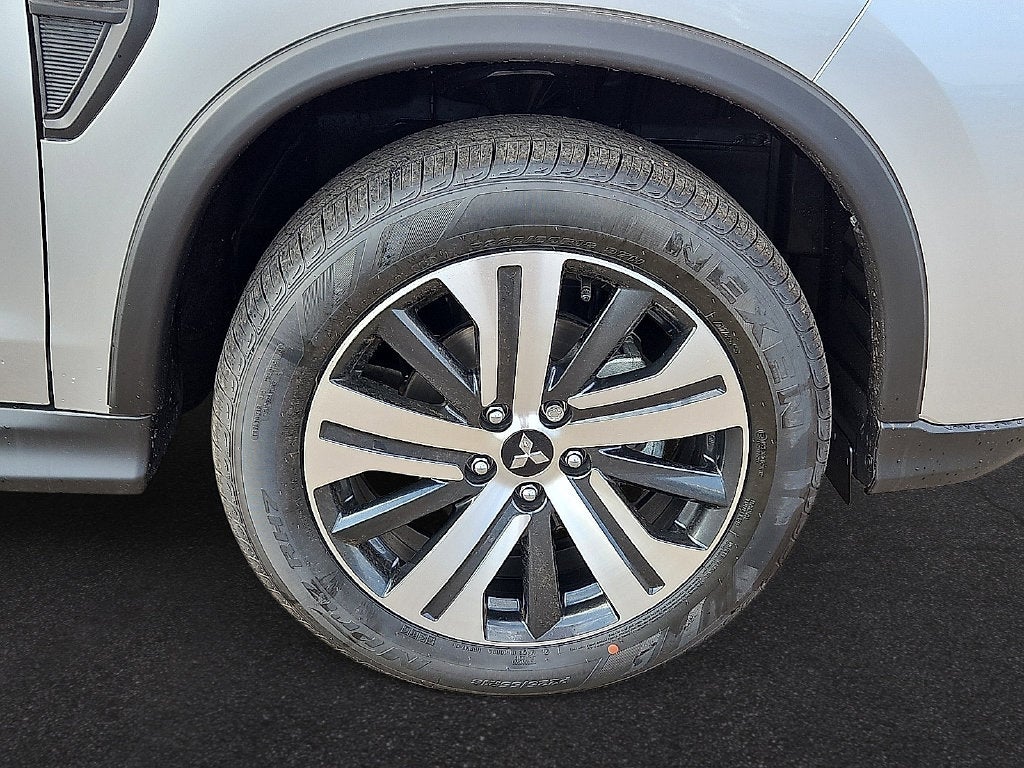 2027 Mitsubishi Outlander Sport 2.0 ES