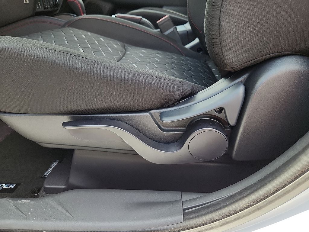 2025 Mitsubishi Outlander Sport 2.0 LE