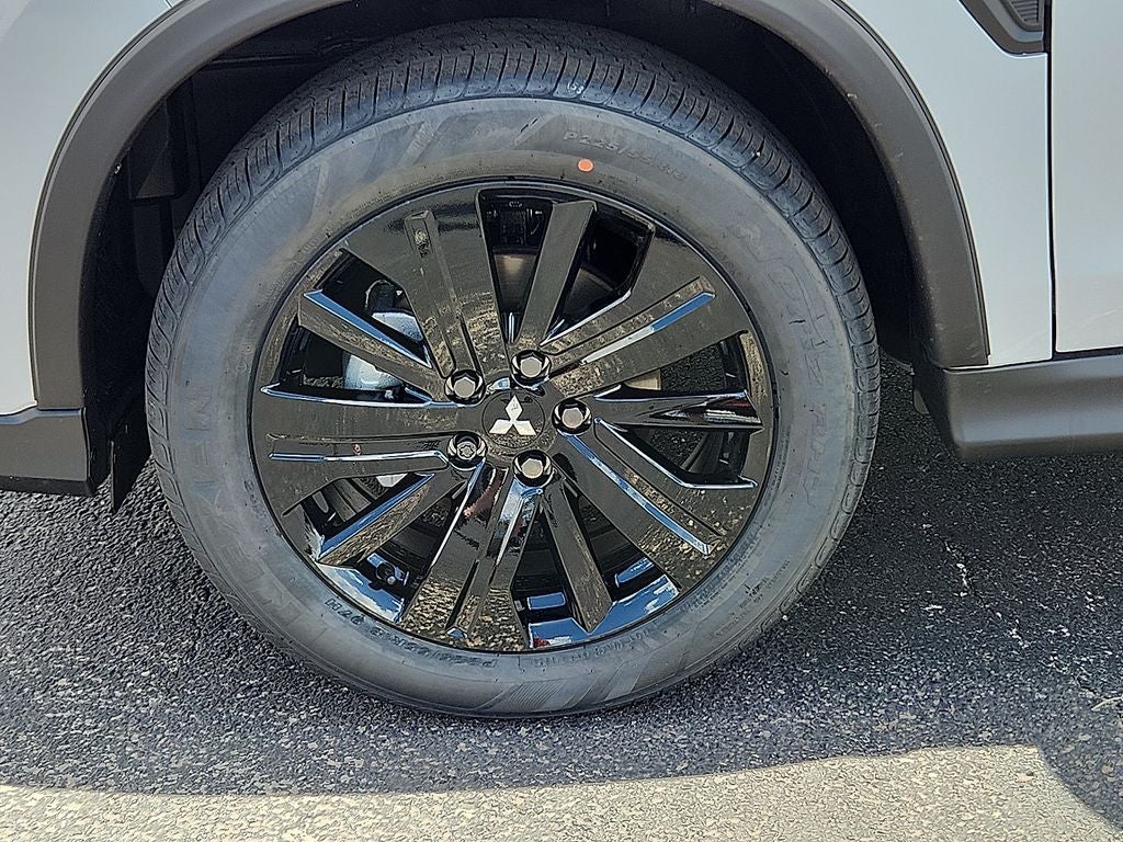 2025 Mitsubishi Outlander Sport 2.0 LE