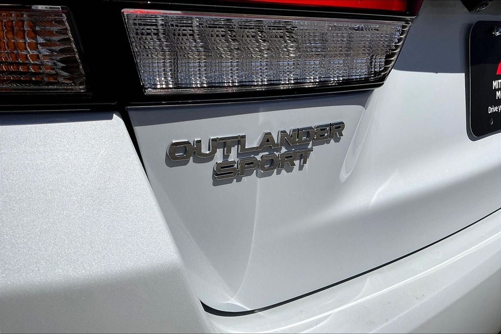 2026 Mitsubishi Outlander Sport 2.0 LE