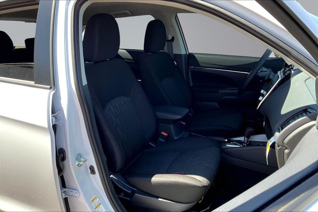 2026 Mitsubishi Outlander Sport 2.0 LE