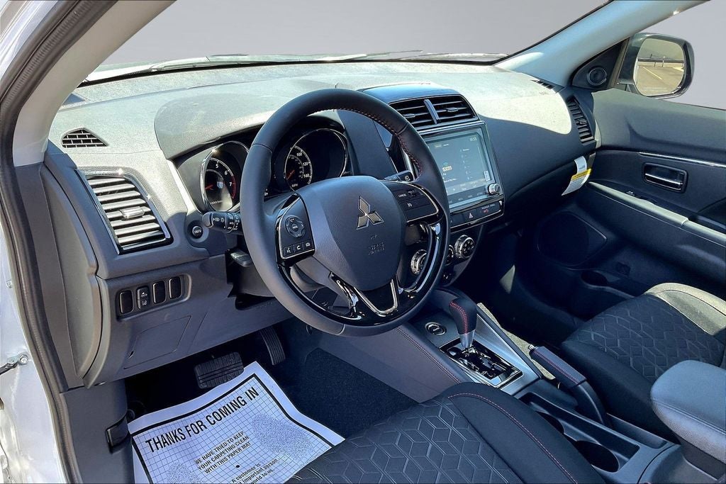 2026 Mitsubishi Outlander Sport 2.0 LE