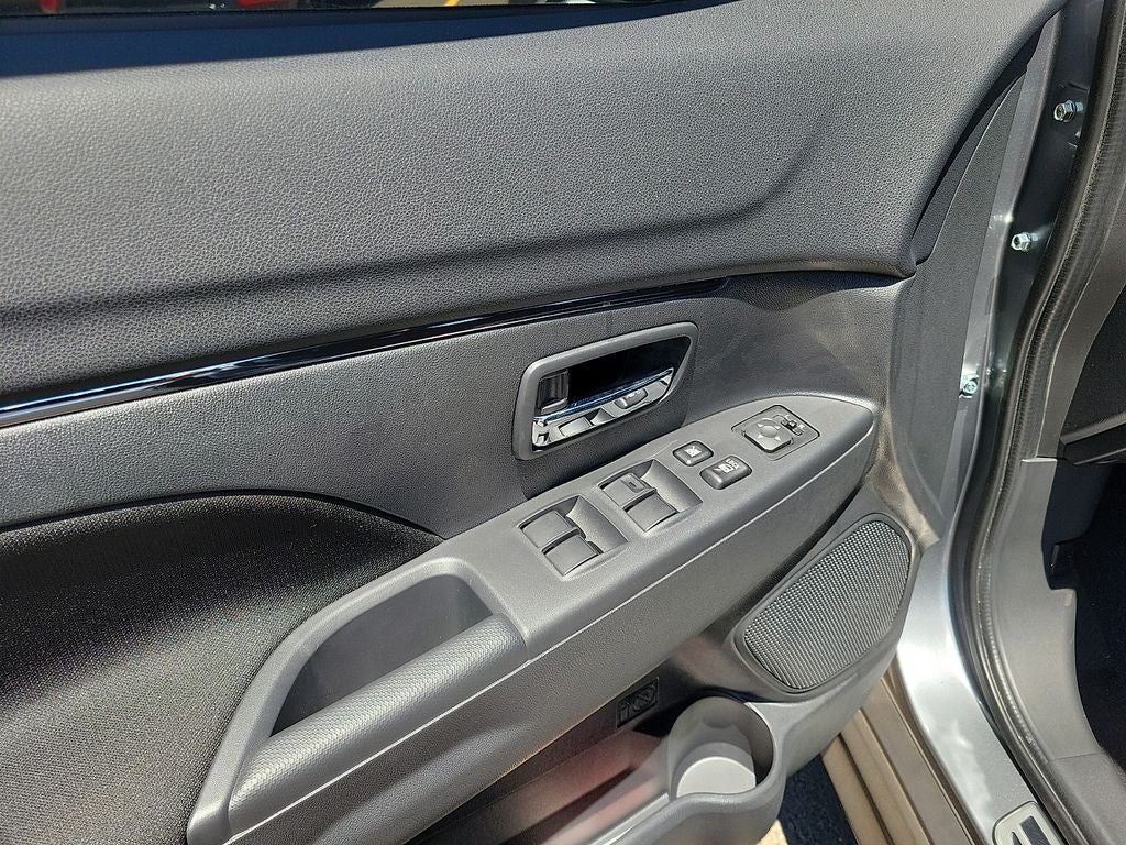 2026 Mitsubishi Outlander Sport 2.0 ES