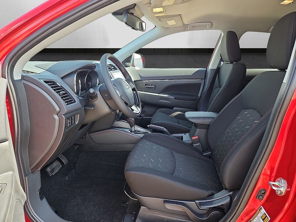 2027 Mitsubishi Outlander Sport 2.0 LE